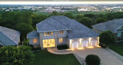/international/us/4701-grayhawk-ridge-drive-sioux-city-ia-110099153968/