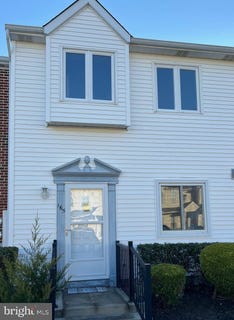 /international/us/165-yorktown-boulevard-hammonton-nj-110109117604/
