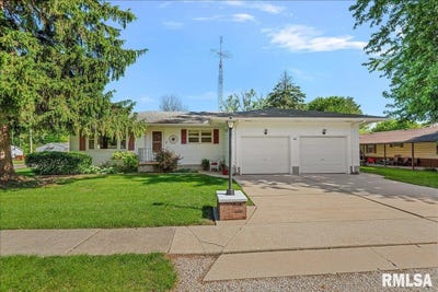 /international/us/41-w-south-street-divernon-il-110107883799/