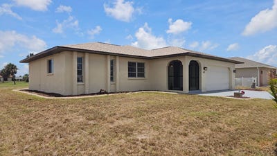 /international/us/180-caddy-road-rotonda-west-fl-110108944810/