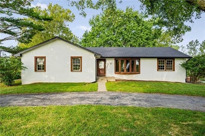 /international/us/24540-mission-belleview-road-louisburg-ks-110110303521/