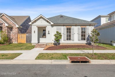 /international/us/109-oak-village-drive-scott-la-110104855266/