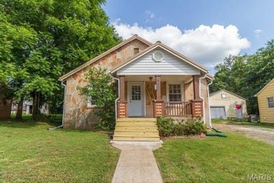 /international/us/434-w-hayes-street-lebanon-mo-110108492806/