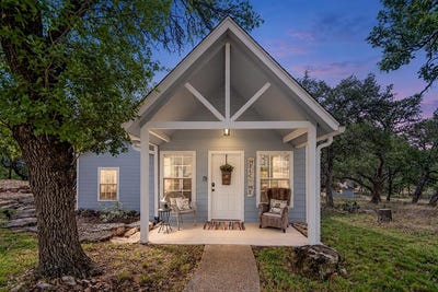 /international/us/3408-grape-creek-rd-fredericksburg-tx-110120457588/