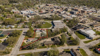 /international/us/322-w-madison-street-bolivar-mo-110107859351/