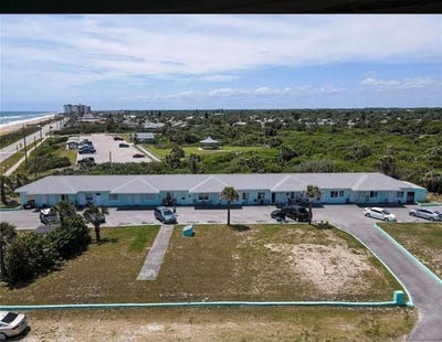 /international/us/1896-ocean-shore-boulevard-ormond-beach-fl-110101911199/