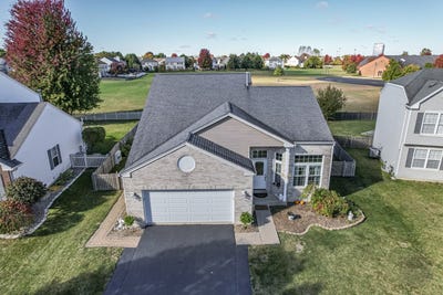 /international/us/2107-ashbrook-court-plainfield-il-110119965211/