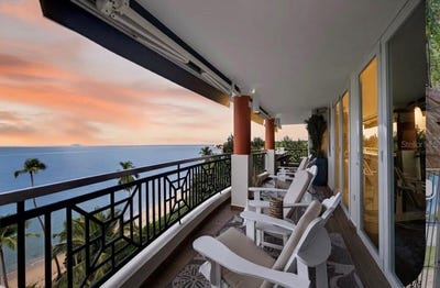 /international/us/429-los-almendros-rincon-pr-110108982449/