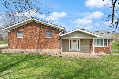 /international/us/1230-karen-avenue-nw-corydon-in-110106990357/