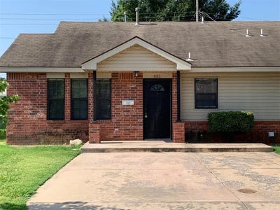 /international/us/826-russell-circle-norman-ok-110106209572/