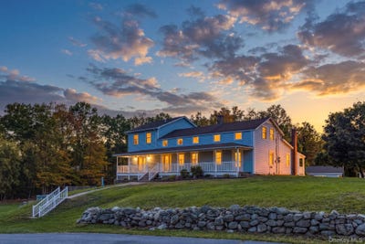 /international/us/1053-burlingham-road-pine-bush-ny-110120628411/