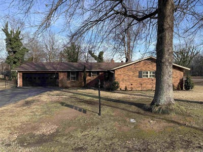 /international/us/721-homecrest-drive-piggott-ar-110105383707/