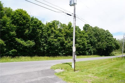 /international/us/middle-road-lot-10-oswego-ny-110109081446/