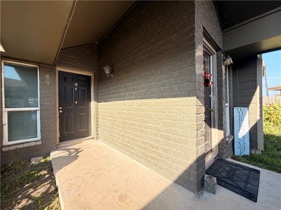 /international/us/11618-agua-dulce-creek-drive-corpus-christi-tx-110108821898/
