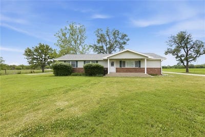 /international/us/2861-1-us-54-highway-moran-ks-110107085049/