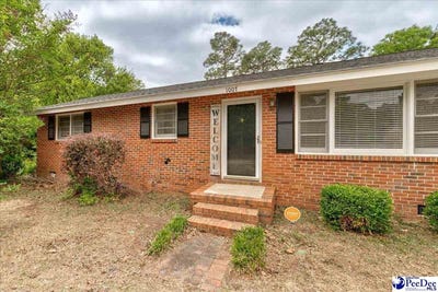 /international/us/1007-greenleaf-road-hartsville-sc-110107630694/