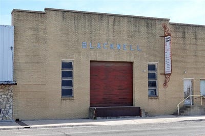 /international/us/1208-fisher-goldthwaite-tx-110106272419/