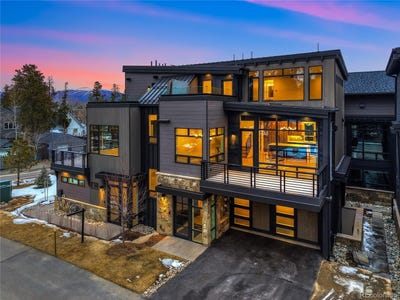 /international/us/318-s-2nd-avenue-frisco-co-110106231514/