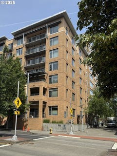 /international/us/701-columbia-st-vancouver-wa-110101019865/