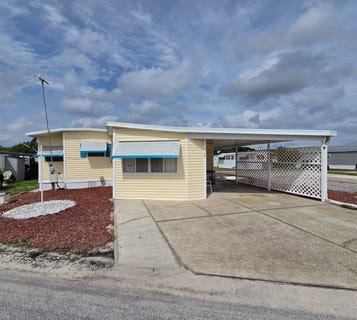 /international/us/28229-county-road-33-leesburg-fl-110120535404/