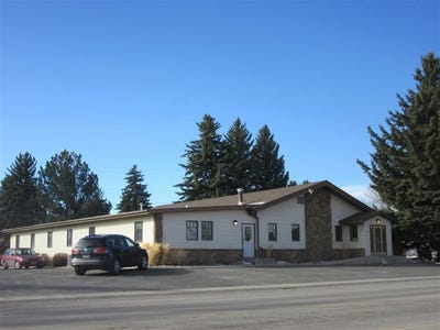 /international/us/1402-stampede-ave-cody-wy-110097963590/