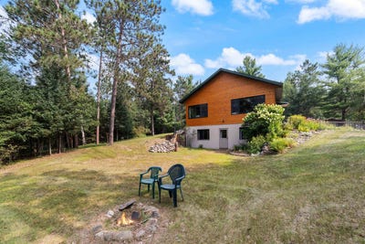/international/us/15669-s-cranberry-lake-rd-wascott-wi-110101437829/?lang=de