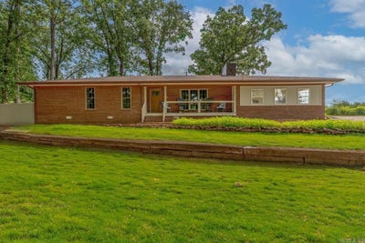 /international/us/7731-batesville-blvd-pleasant-plains-ar-110108539006/