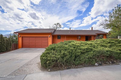 /international/us/2060-bonneville-avenue-reno-nv-110120030473/