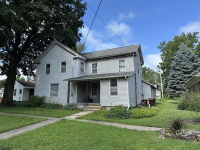 /international/us/607-s-jackson-mount-carroll-il-110100923767/
