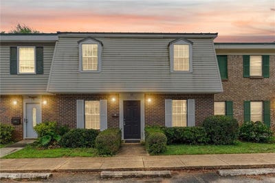 /international/us/4017-cottage-hill-road-mobile-al-110108360396/