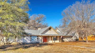 /international/us/196-canal-circle-rio-frio-tx-110105274629/