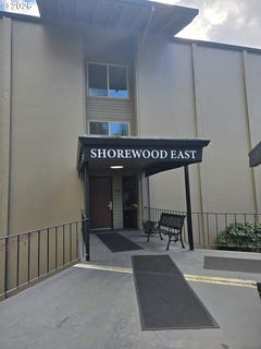 /international/us/5585-e-evergreen-blvd-vancouver-wa-110107158151/