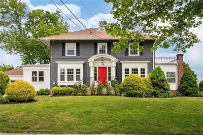 /international/us/1144-narragansett-boulevard-cranston-ri-110108413396/