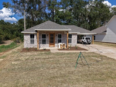 /international/us/1309-jones-street-water-valley-ms-110110237225/
