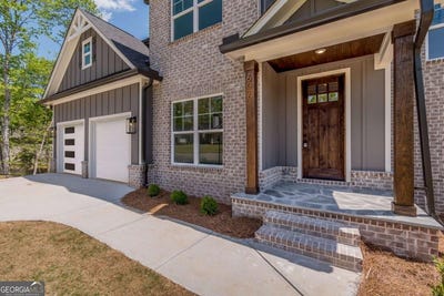 /international/us/6073-rockingham-way-gainesville-ga-110108578472/