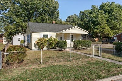 /international/us/902-ridgeway-avenue-hampton-va-110120754293/