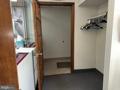/international/us/3201-route-38-mount-laurel-nj-110092281274/