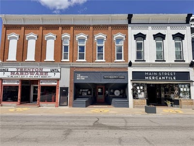 /international/us/903-main-street-trenton-mo-110107853817/