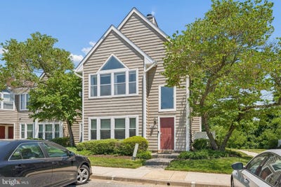 /international/us/7649-stony-creek-lane-ellicott-city-md-110108718842/