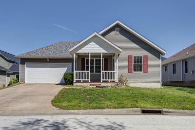 /international/us/707-e-kimberly-street-ozark-mo-110107710985/