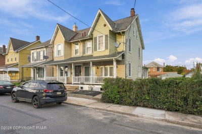 /international/us/1521-washington-avenue-northampton-pa-110120085760/