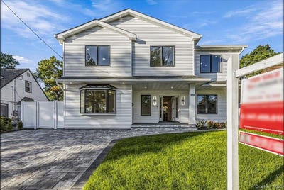 /international/us/448-coolidge-street-west-hempstead-ny-110110144626/