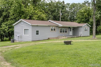 /international/us/10771-crest-road-dixon-mo-110101101856/