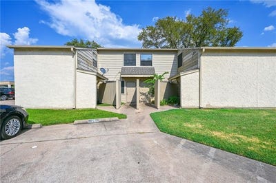 /international/us/4405-carter-creek-parkway-bryan-tx-110119720883/