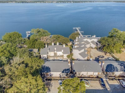 /international/us/9999-boat-club-road-fort-worth-tx-110119789583/