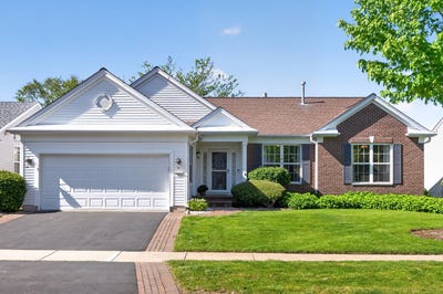 /international/us/13464-winterberry-lane-huntley-il-110108302229/