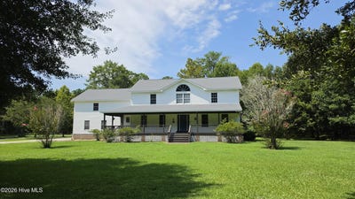 /international/us/347-sandy-point-drive-beaufort-nc-110119640369/
