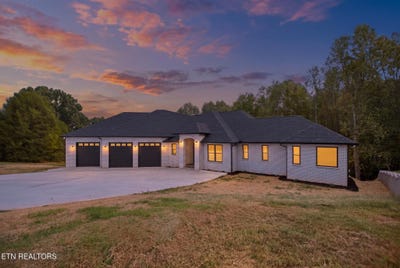 /international/us/7418-ridge-haven-court-corryton-tn-110120001651/