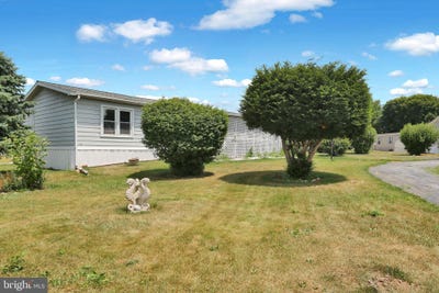 /international/us/407-palm-city-park-annville-pa-110109187789/