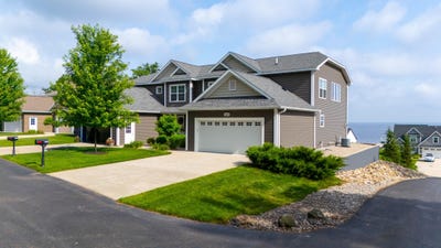 /international/us/4876-w-houghton-lake-drive-houghton-lake-mi-110109189005/